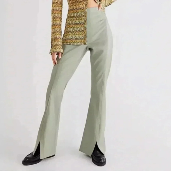 Free People Real Deal Slit Vegan Faux Leather Green Pants Sz 30 - Picture 1 of 9